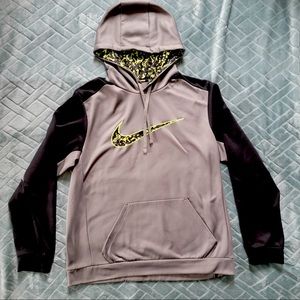 Men's Nike Therma-fit Hoodie black/darker grey. Green camouflage swoosh.